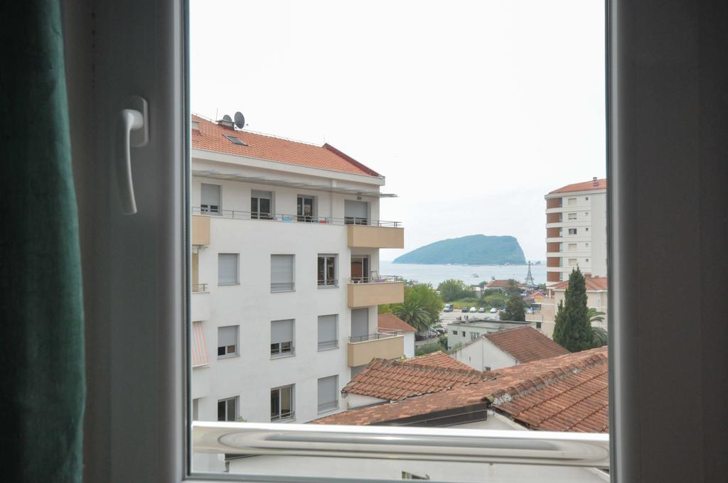 City & Sea Apartments Budva Exterior photo